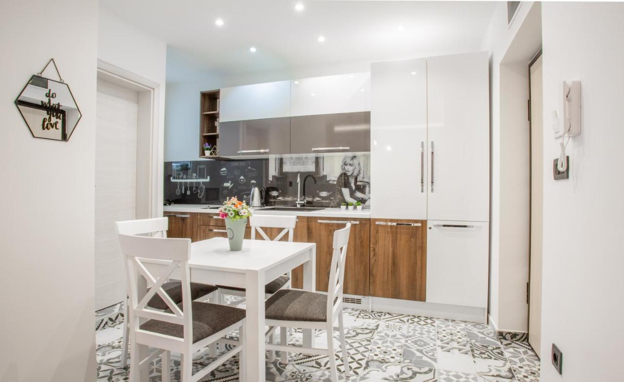 Casablanca Apartment Белград Экстерьер фото